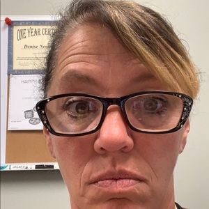 Meet your Posher, Denise